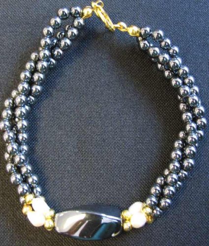Hämatin - Armband mit Perlen