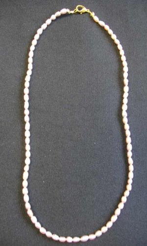 Perlenkette 45 cm lila mit Karabiner
