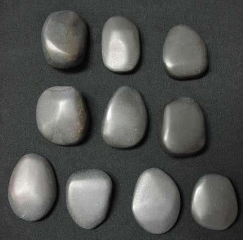 Hot - Stones aus Basalt klein