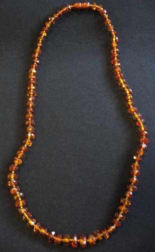 Amber - Necklace - 50 cm - faceted medium