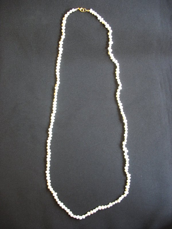 Pearl Necklace 90 cm white