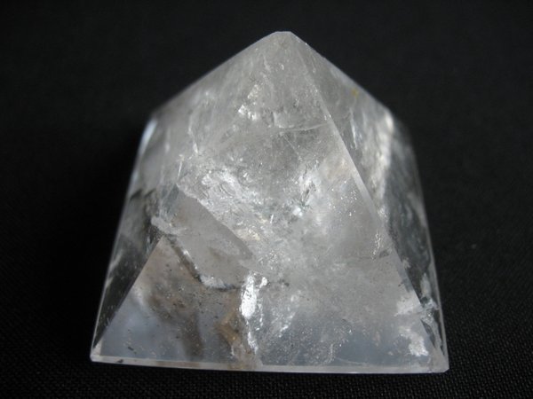 Pyramide aus Bergkristall - Nummer 20