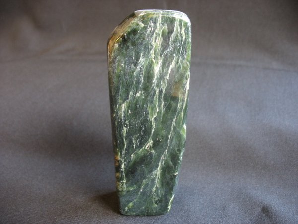 Jade - Nephrit Nummer 10