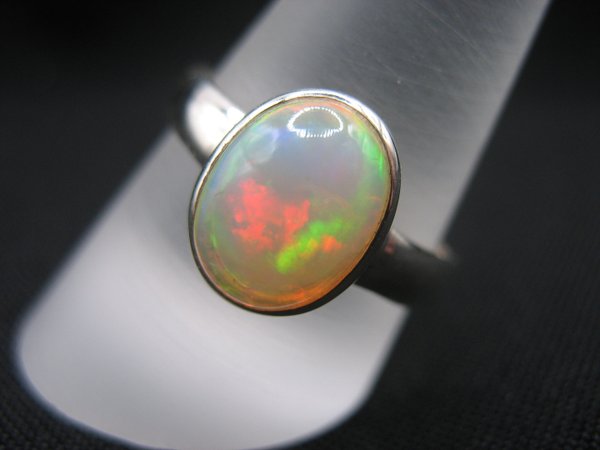 Opal Ring - Number 4 - Size 19,1 mm