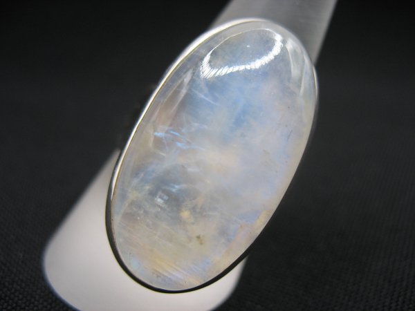 Rainbow Moonstone Ring - Number 1 - Size 16,9 mm