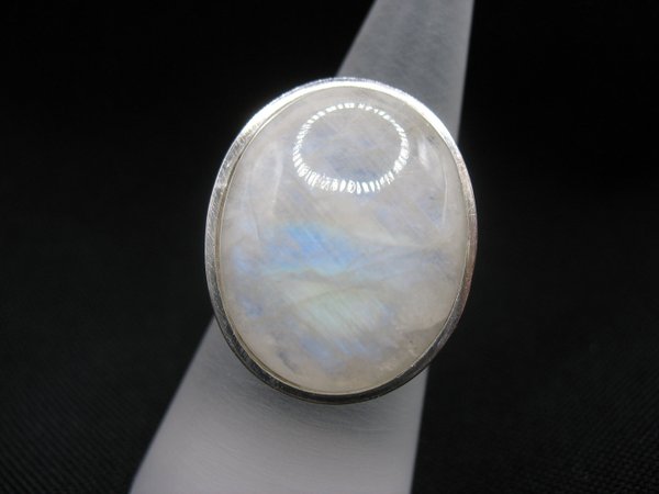 Rainbow Moonstone Ring - Number 3 - Size 17,8 mm