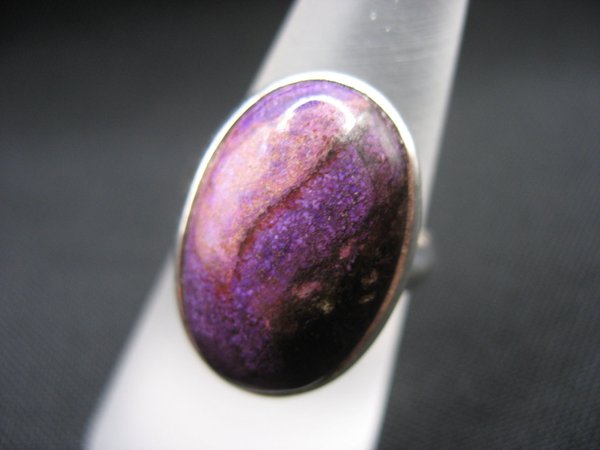 Sugilite Ring - Size 16,8 mm