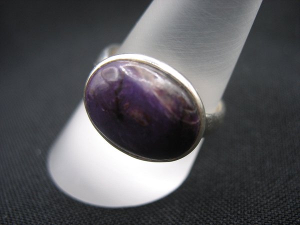 Sugilite Ring - Size 19,4 mm